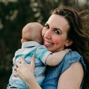 Meet your Posher, Adrienne